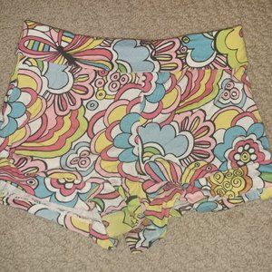 Girls Wild Shorts Cuffed Bottom Size 48 Month